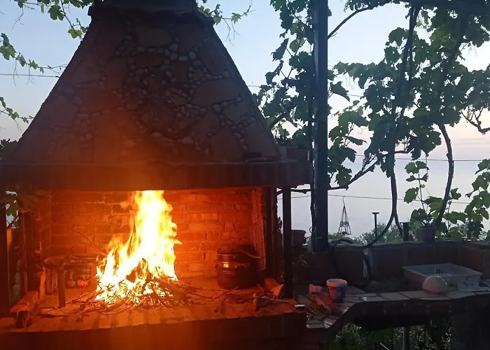 Shenmiter Lukove
